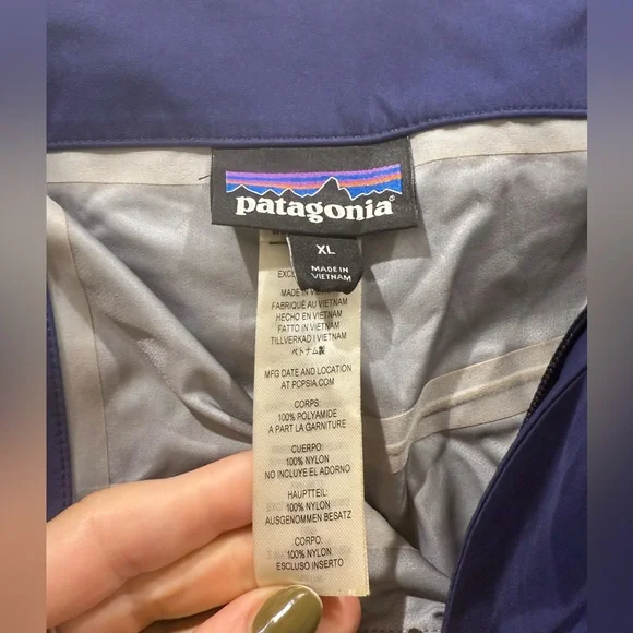 Fantastic condition Patagonia Women’s Stormstride Pants (sound blue) XL - Picture 13 of 16